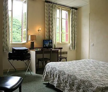 De La Terrasse Hotel