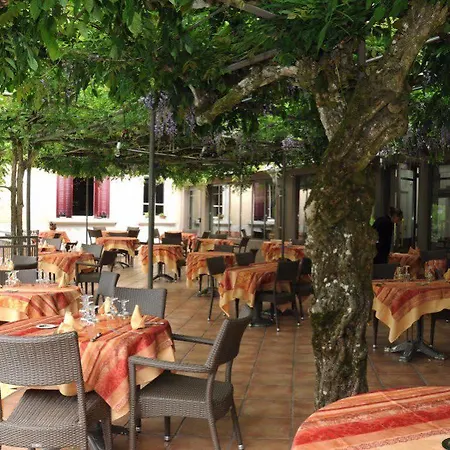 De La Terrasse Hotel Vieillevie